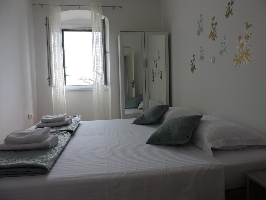 Apartments Nina Riva Kaštela エクステリア 写真
