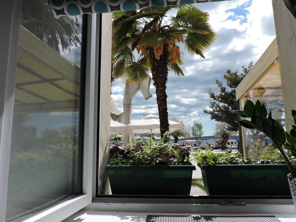 Apartments Nina Riva Kaštela エクステリア 写真