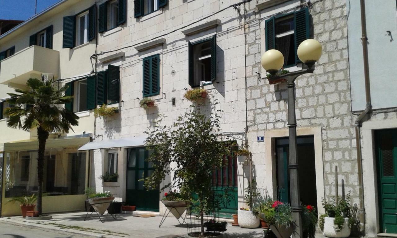 Apartments Nina Riva Kaštela エクステリア 写真