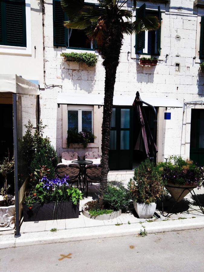 Apartments Nina Riva Kaštela エクステリア 写真